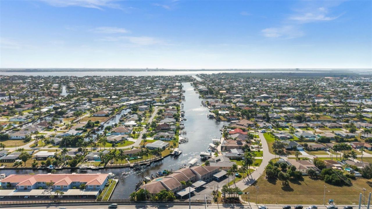 4803 SW Santa Barbara Court , Unit 8, Cape Coral, FL 33914 Photo