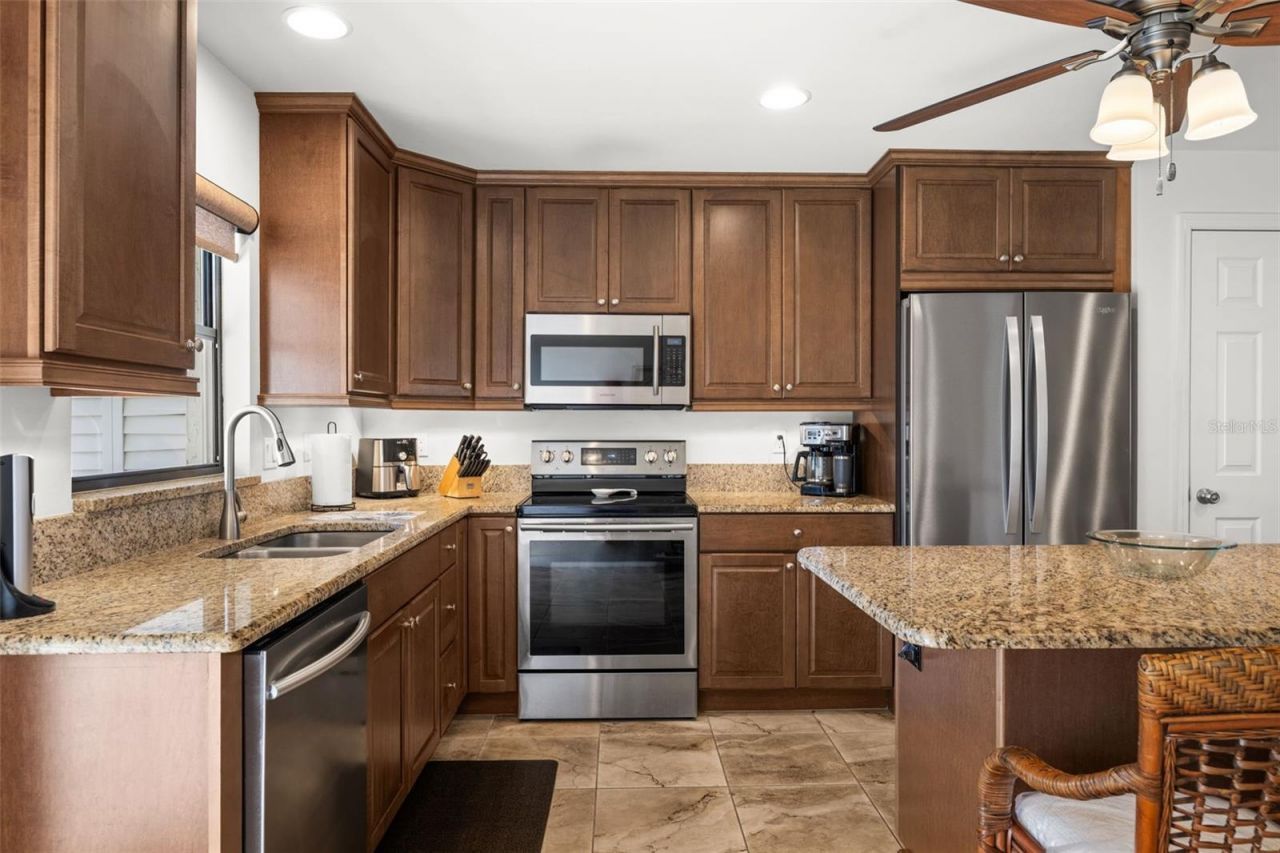 4803 SW Santa Barbara Court , Unit 8, Cape Coral, FL 33914 Photo