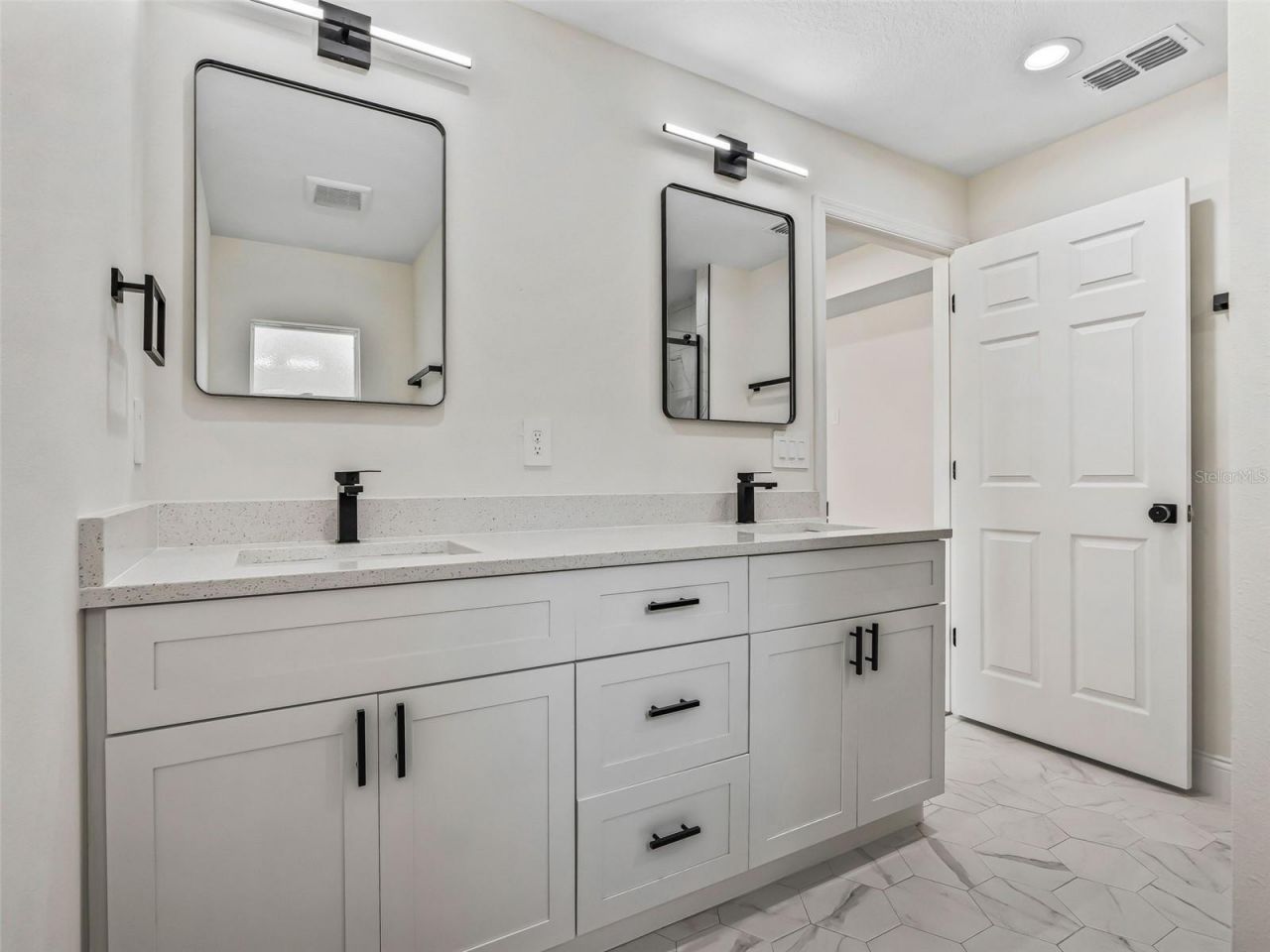 5386 NW 54th Place , Ocala, FL 34482 Photo