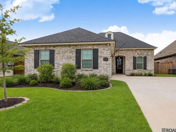 13330 Belle Prairie Dr, Geismar, LA 70734