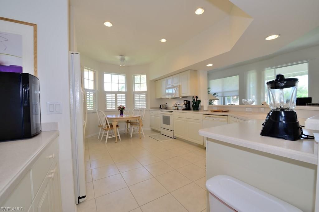 8990 Palmas Grandes Blvd, Unit 201, Bonita Springs, FL 34135 Photo