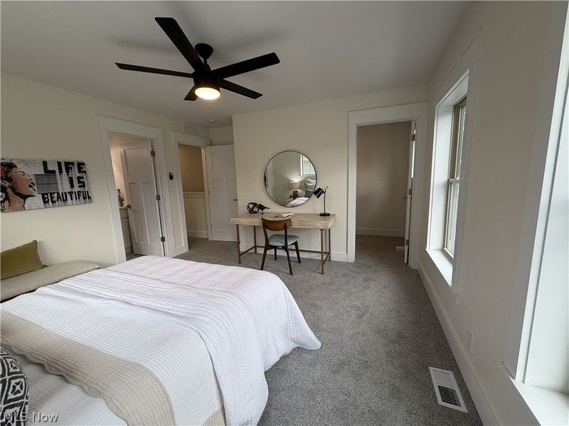 1885 Woodlawn Avenue, Cleveland, OH 44112 Photo 25