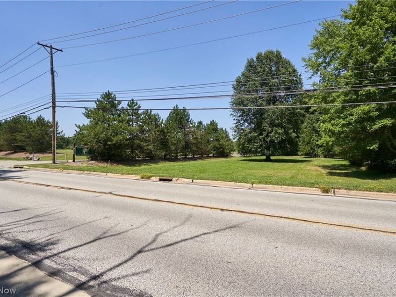 3279 Ridgewood Road, Fairlawn, OH 44333 Photo 4