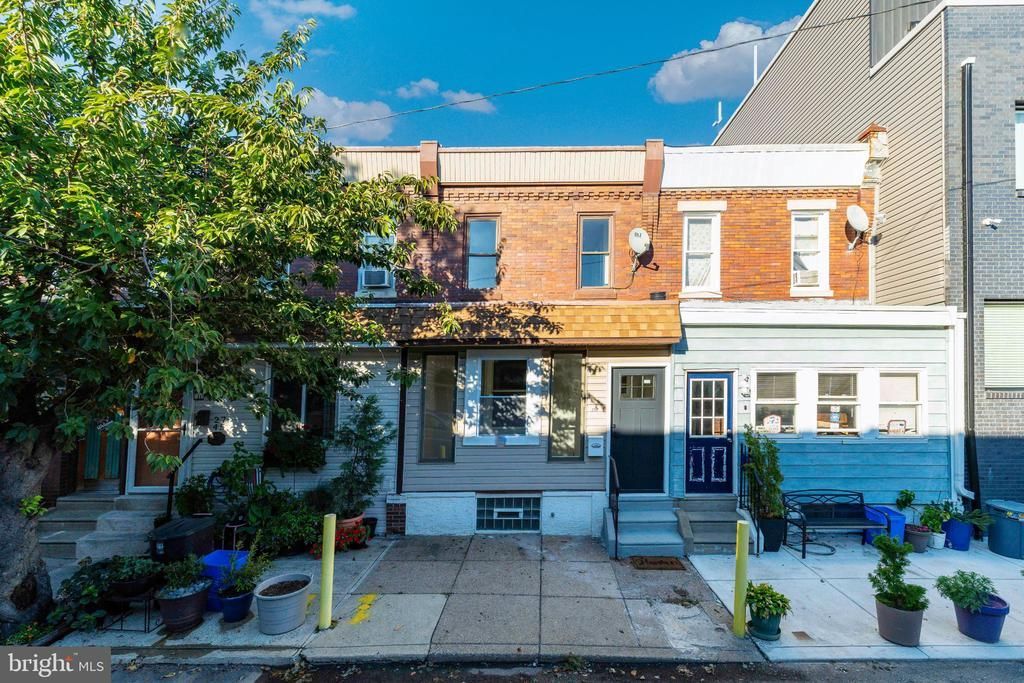 2747 E PACIFIC STREET , PHILADELPHIA, PA 19134