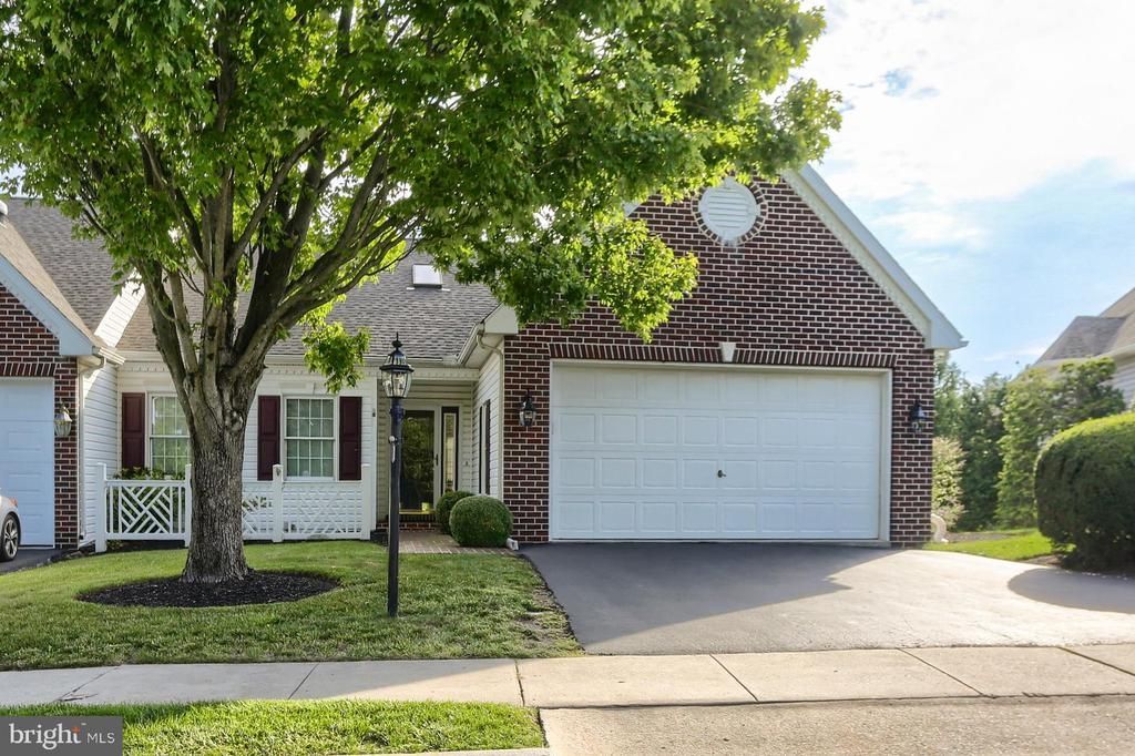 1121 COUNTRY CLUB ROAD , CAMP HILL, PA 17011
