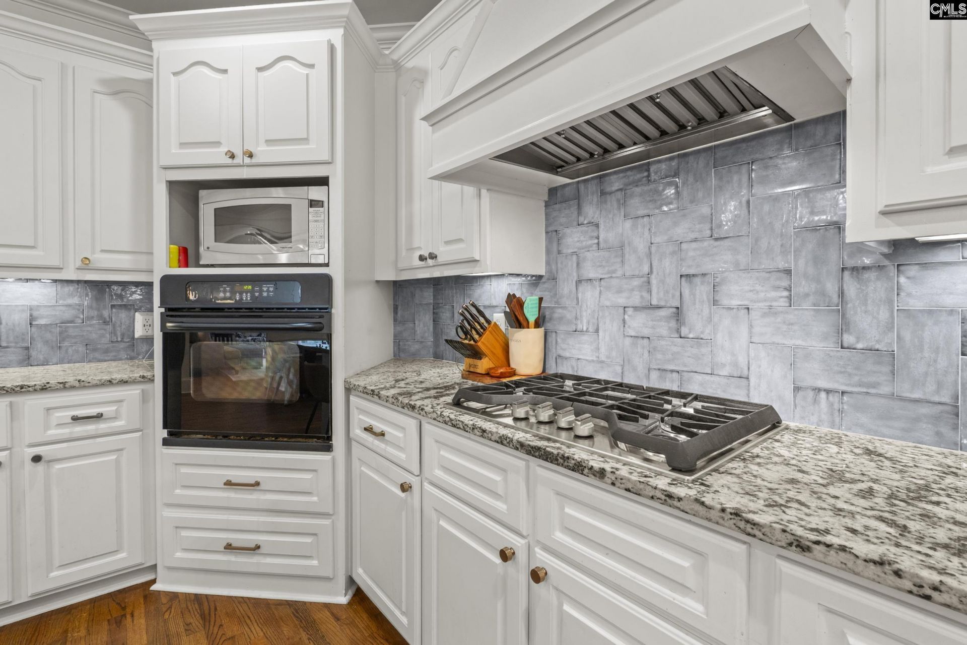 136 Hawks Ridge Photo 12