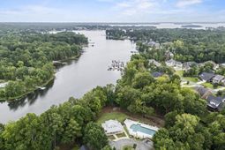 136 Hawks Ridge photo 4