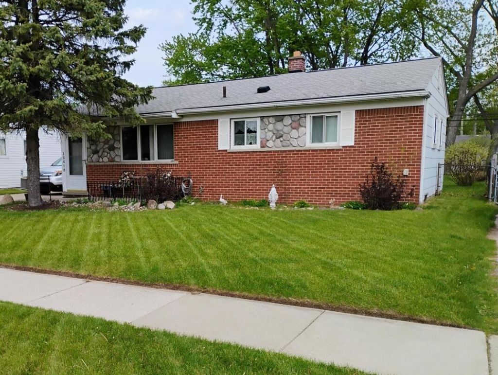 12415 Clinton River Road, Sterling Heights, MI 48313 Main Photo