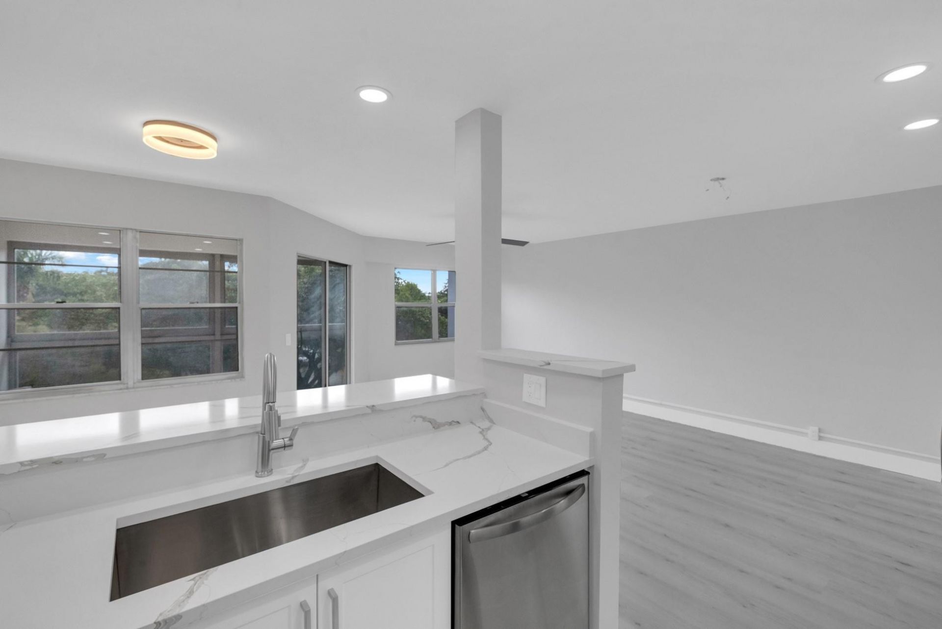12600 SW 5th Court, Unit 414L, Pembroke Pines, FL 33027 Photo