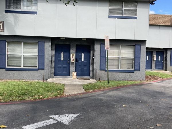 4715 NW 9TH Drive, Unit 4715, Plantation, FL 33317