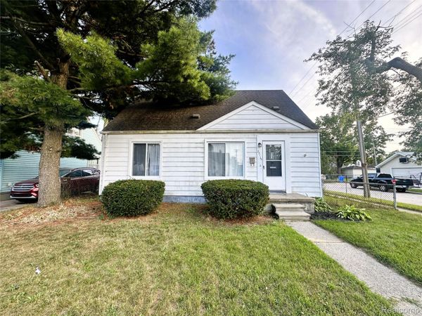 25115 Andover Drive , Dearborn Heights, Mi 48125