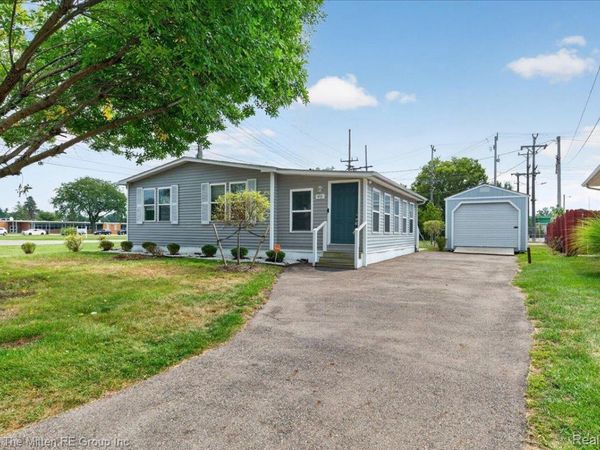 40 Owen Street, Belleville, Mi 48111