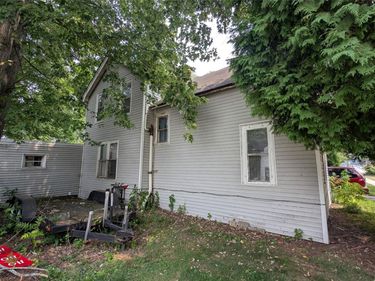 420 Columbia Street , Algonac, Mi 48001