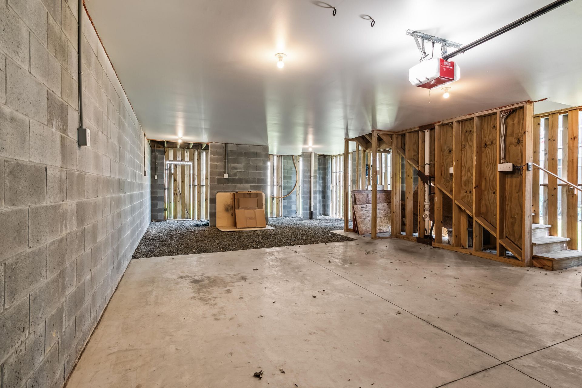 219 Winding River Drive Photo 28