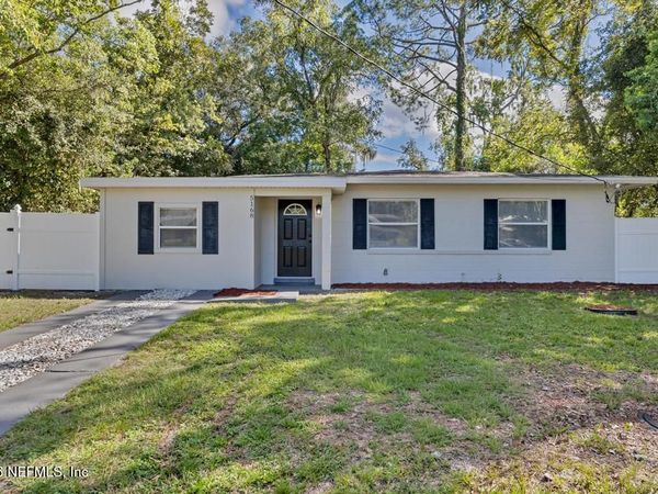 5168 ADMIRAL Drive, Jacksonville, FL 32244