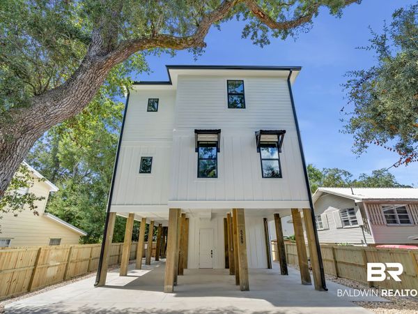 5289 Florida Avenue, Orange Beach, AL 36561