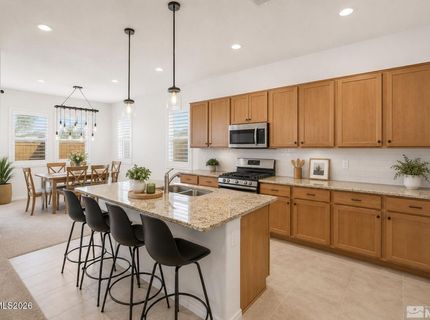 2260 Newberry Way, Sparks, NV 89436 Photo