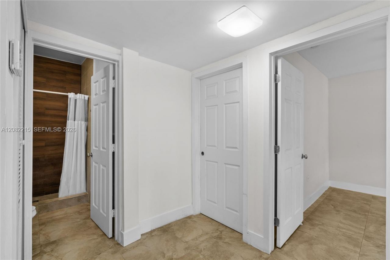 175 NW 121st St , North Miami, FL 33168 Photo