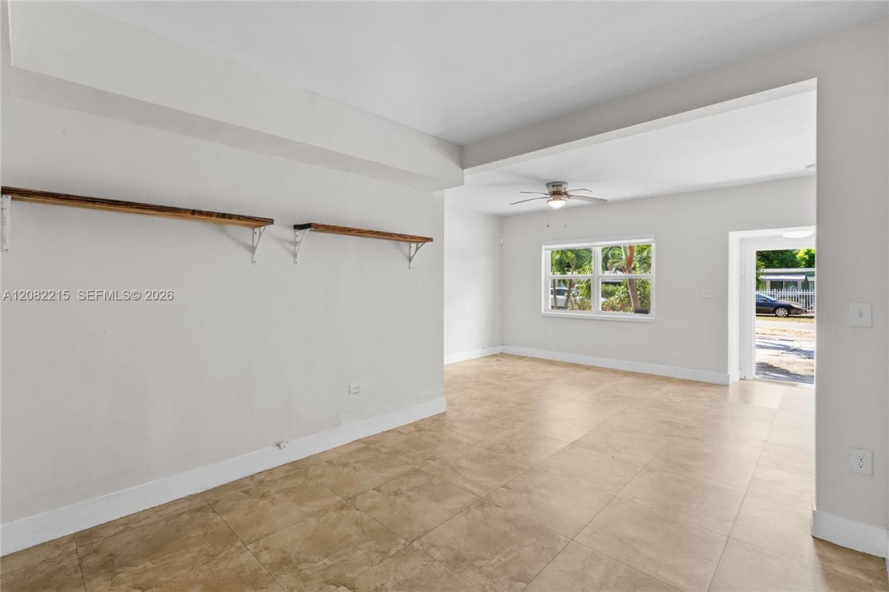 175 NW 121st St , North Miami, FL 33168 Photo