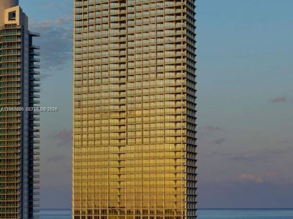 16901 Collins Ave , Unit 704, Sunny Isles Beach, FL 33160