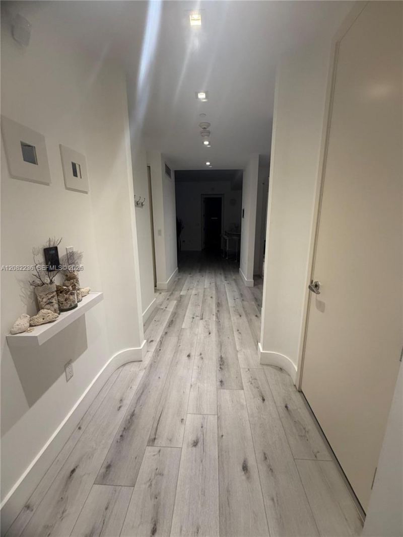 16901 Collins Ave , Unit 704, Sunny Isles Beach, FL 33160 Photo