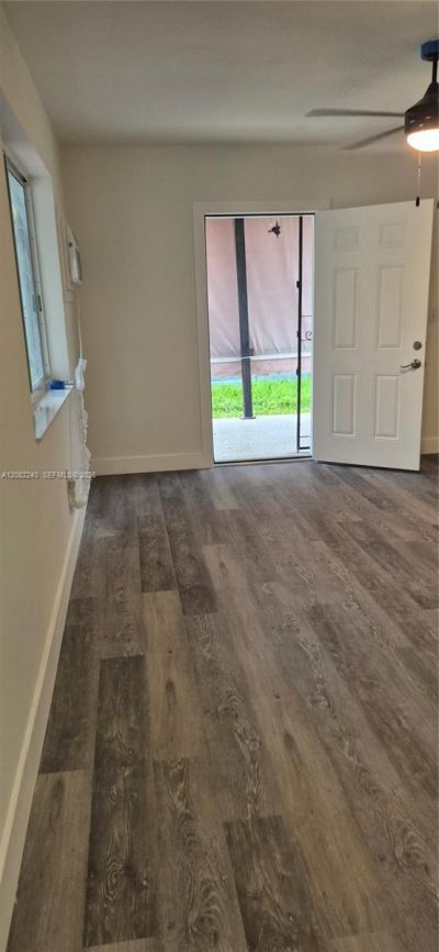2142 NW 27th St, Unit 2142, Miami, FL 33142 Photo