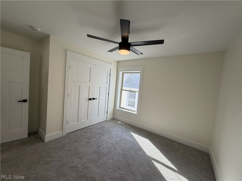 1881 Woodlawn Avenue, Cleveland, OH 44112 Photo 24
