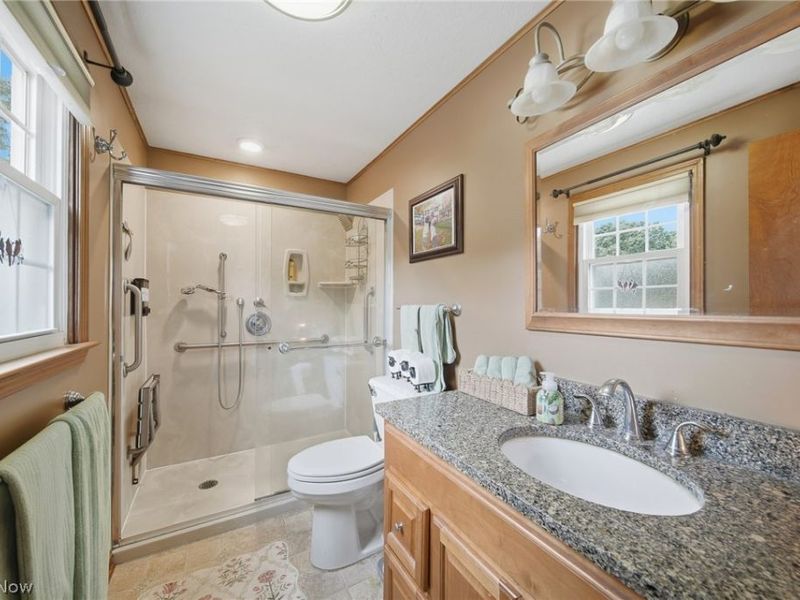 831 Oakcrest Lane NE, Massillon, OH 44646 Photo 23