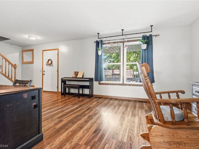 5893 Noel Street, Louisville, OH 44641 Photo 7