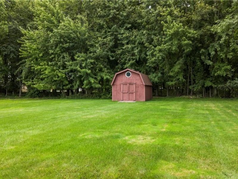 8127 Litto Drive, Strongsville, OH 44136 Photo 23