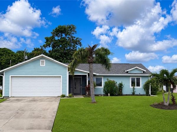 804 NE 7th PL , CAPE CORAL, FL 33909