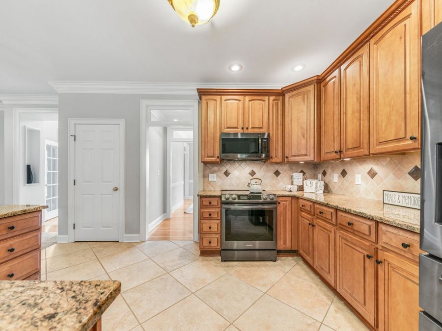 Property Image 32