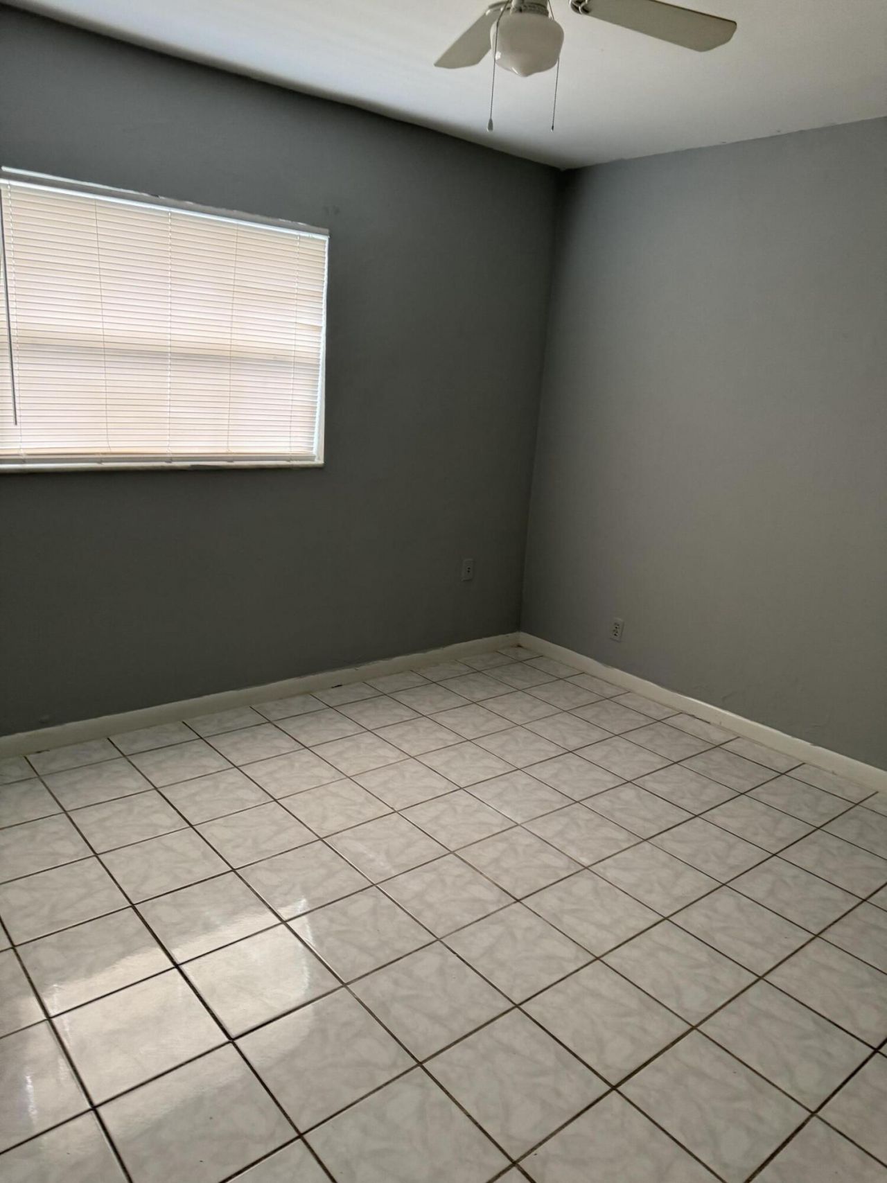 4231 NW 31st Avenue, Unit 1, Lauderdale Lakes, FL 33309 Photo