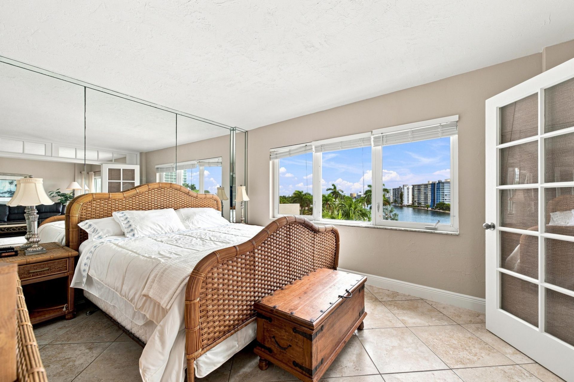 140 NE 28th Avenue, Unit 602, Pompano Beach, FL 33062 Photo
