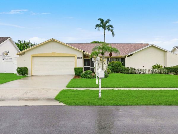 5088 Chelan Way, Lake Worth, FL 33467