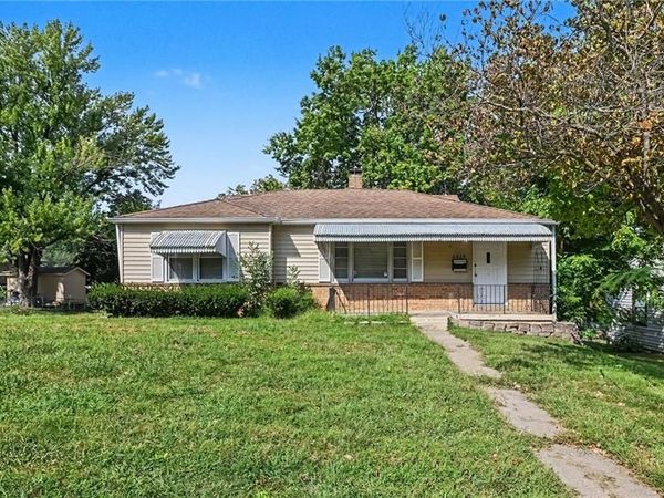 2614 S Northern Boulevard, Independence, MO 64052