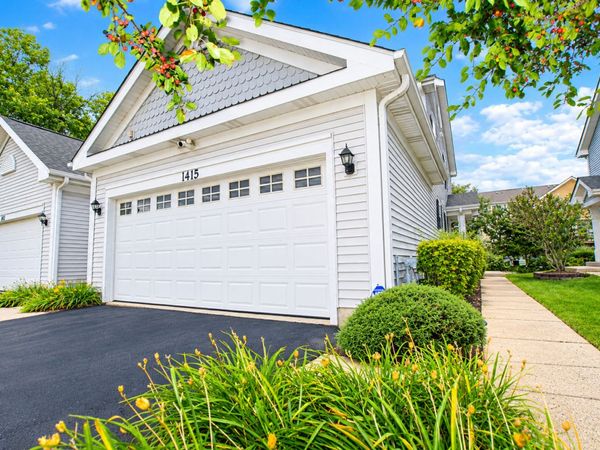 1415 Wesley Court, Mundelein, IL 60060