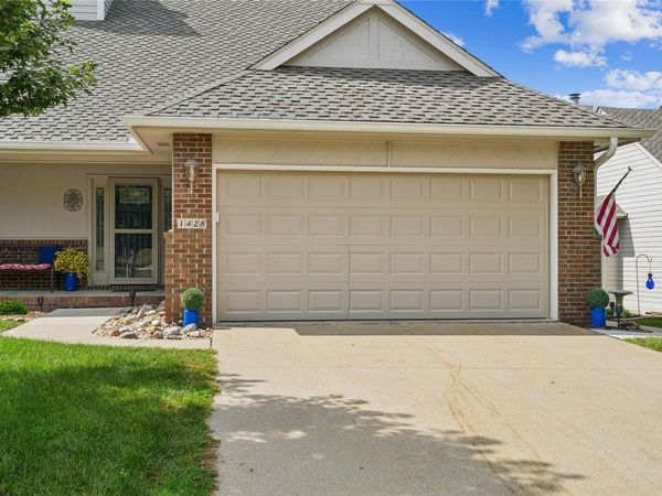 1428 Pompano Drive, Clive, IA 50325