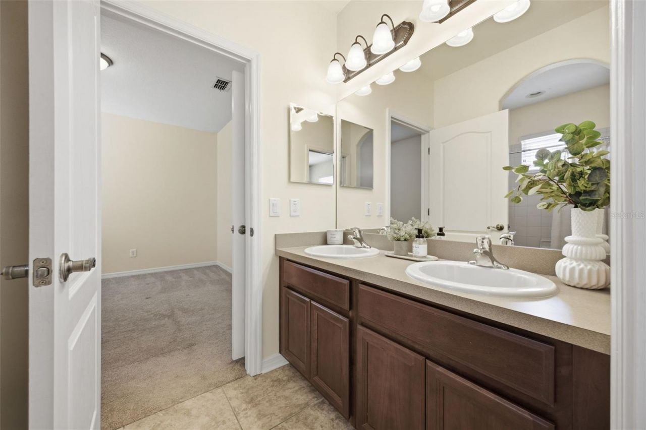 8822 Westerland Drive , Land O Lakes, FL 34637 Photo