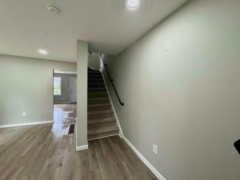 750 S Harris Avenue , Unit #750, Columbus, OH 43204 Photo 4
