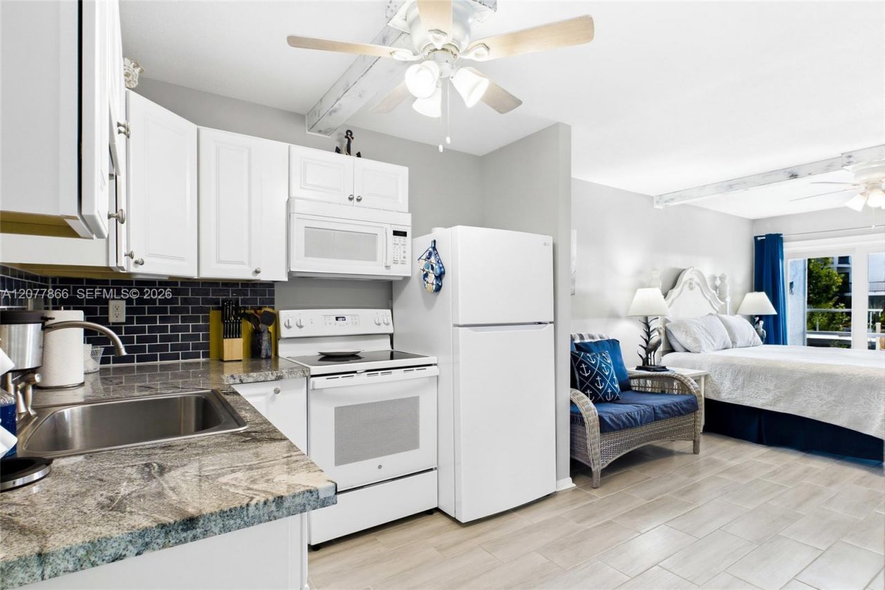 3226 Stringfellow Road , Saint James City, FL 33956 Photo