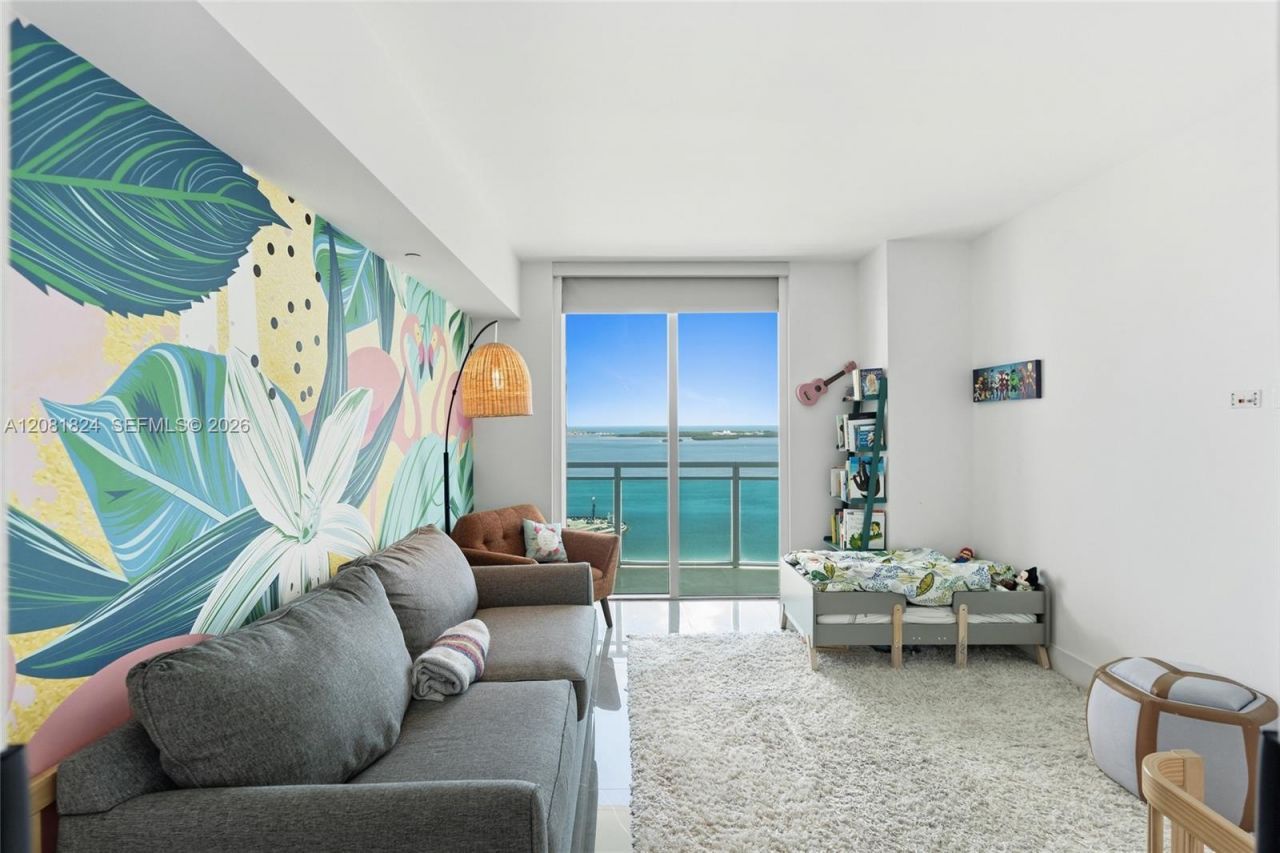 950 Brickell Bay Dr , Unit 3111, Miami, FL 33131 Photo