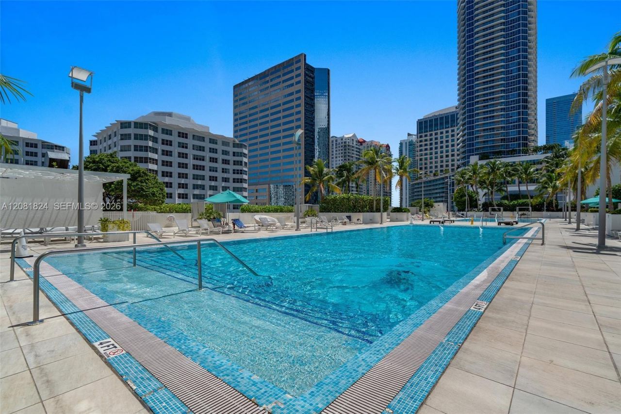 950 Brickell Bay Dr , Unit 3111, Miami, FL 33131 Photo