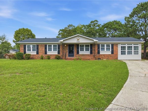 4384 Spinel Drive, Fayetteville, NC 28311