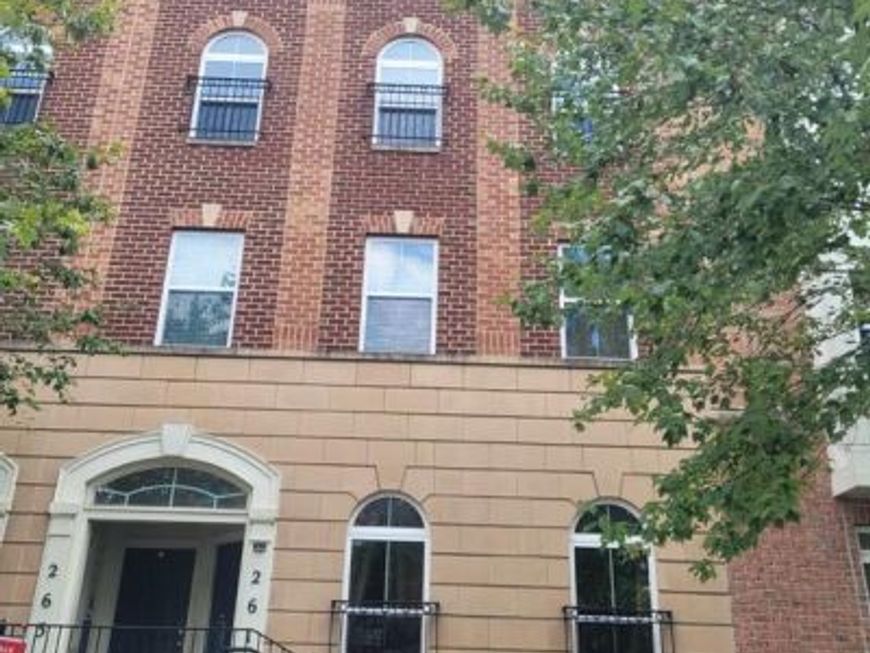 263 Community Center Avenue, Unit 263, Gaithersburg, MD 20878 Main Photo