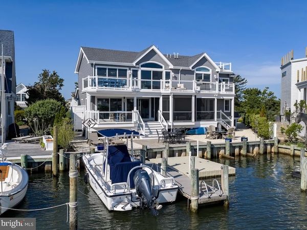 45 BUCKINGHAM AVENUE , HARVEY CEDARS, NJ 08008