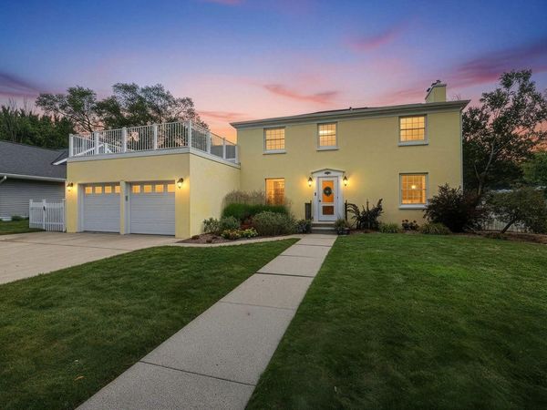 3037 LINCK COURT, Green Bay, WI 54301