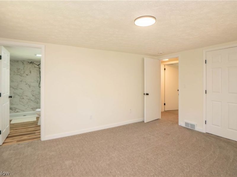 615 Summit Street SE, North Canton, OH 44720 Photo 18