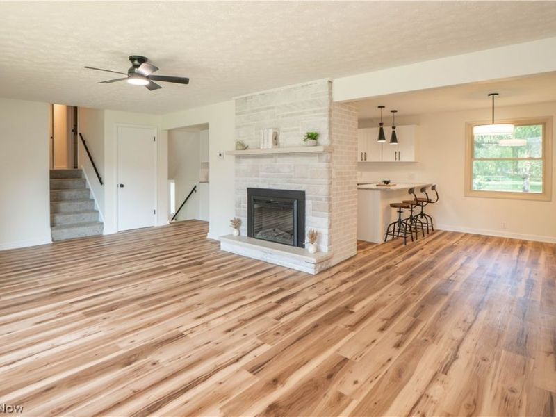 615 Summit Street SE, North Canton, OH 44720 Photo 3