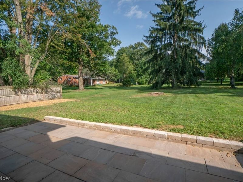 615 Summit Street SE, North Canton, OH 44720 Photo 39